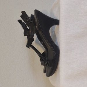 Elegant Black Women's Sandals